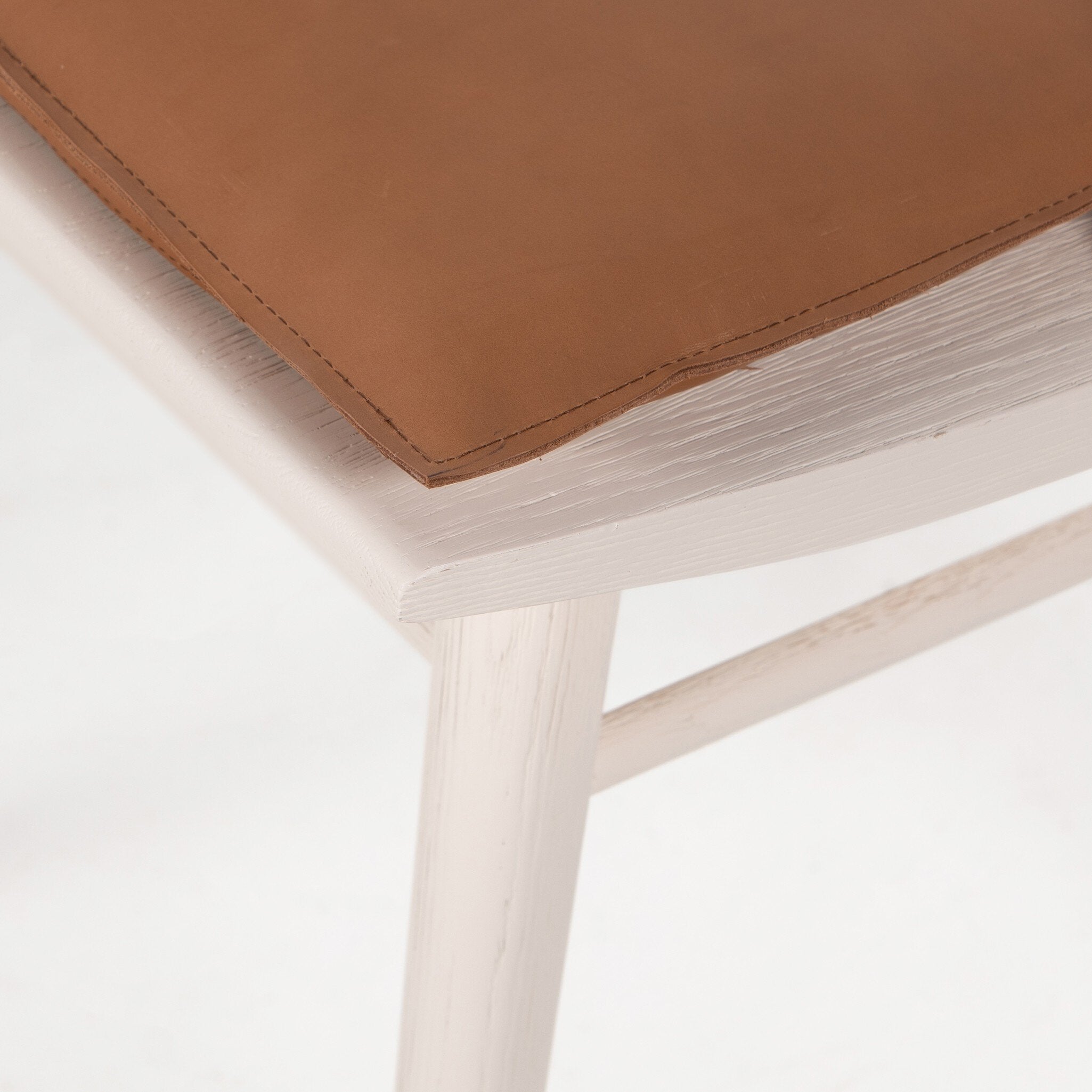 Four Hands Lewis Windsor Chair — Off White Oak Solid-Whiskey Saddle-Ivory Backing