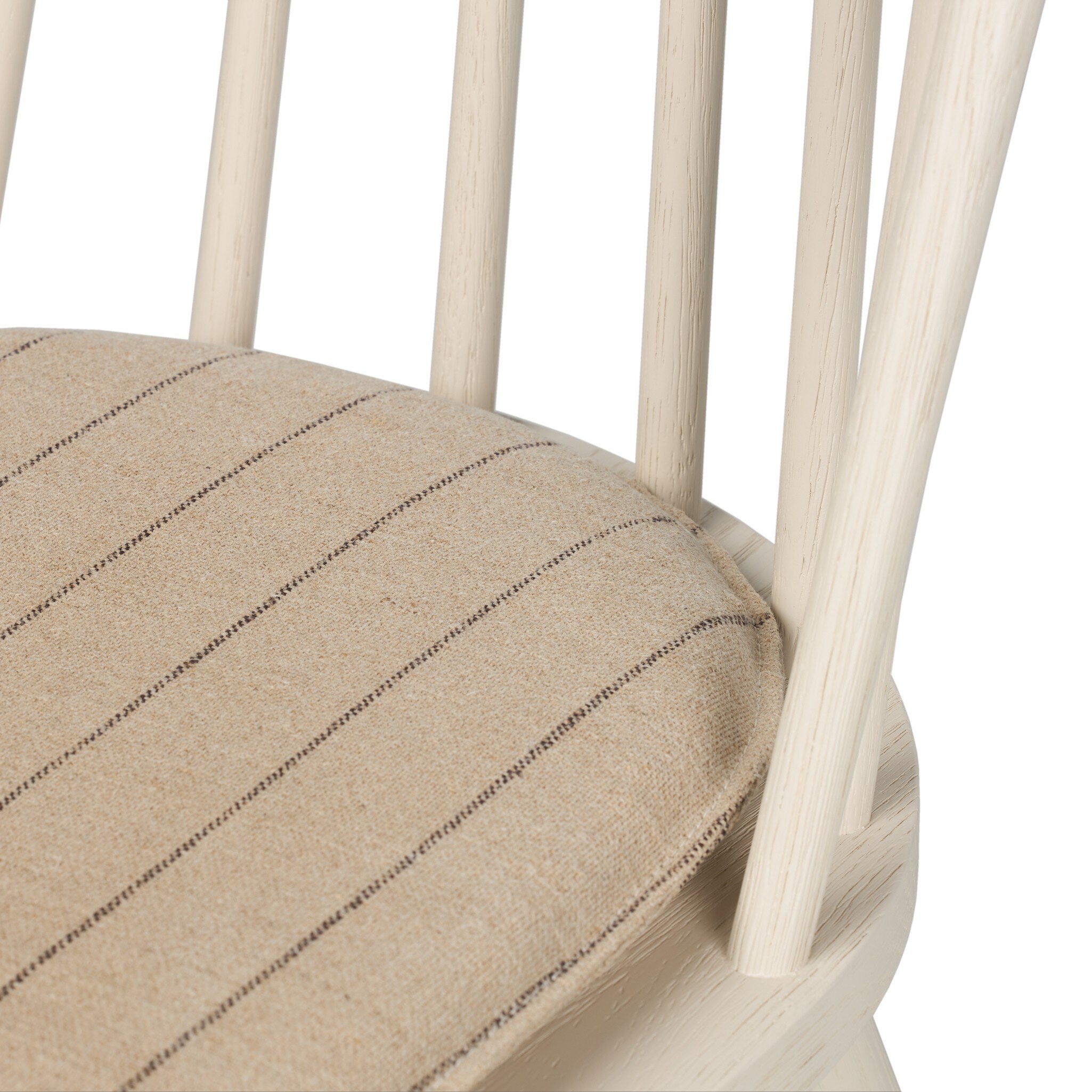 Four Hands Lewis Windsor Chair — Off White Oak Solid-Lavon Flint