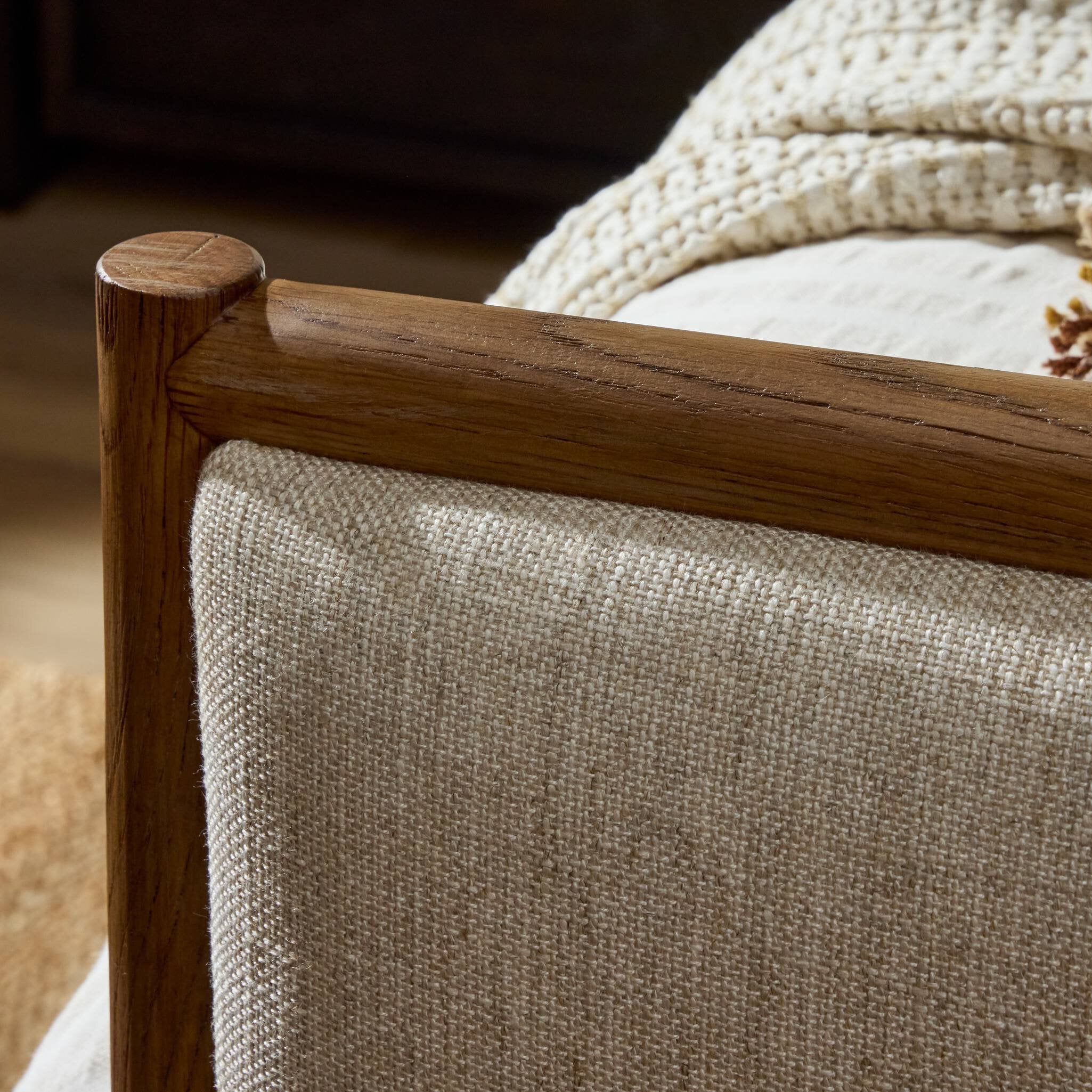 Four Hands Glenview Bed — Weathered Oak-Weathered Oak Veneer-Essence Natural-Queen