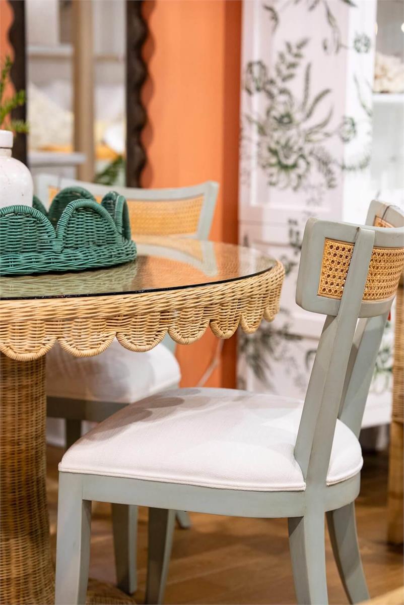 Bramble Scalloped Round Bistro Table w/ Tempered Glass — Rattan Natural