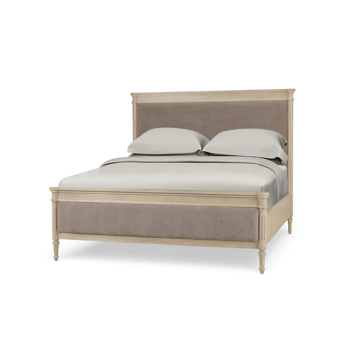 Bramble Kelly Queen Bed — Sandbar / Taupe Velour