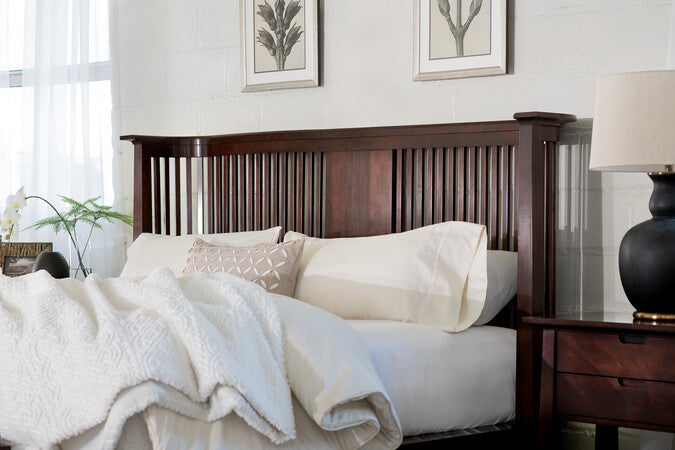 Stickley Park Slope Platform Bed