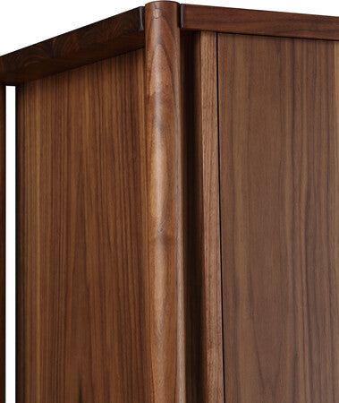 Stickley Walnut Grove Gentleman's Chest