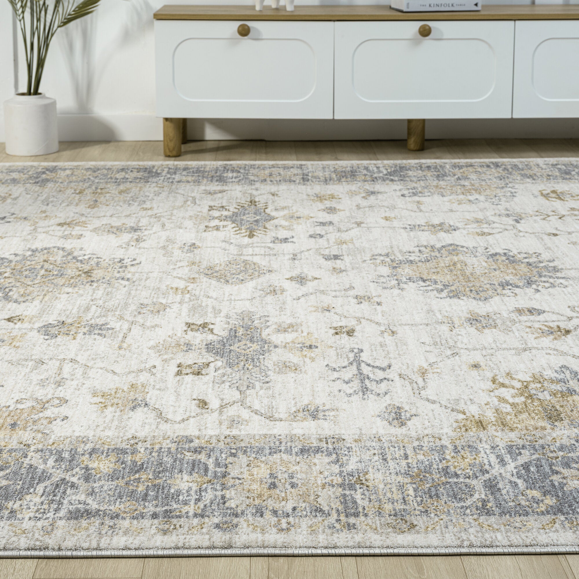 LR Home Miranda Rug — Ivory Blue