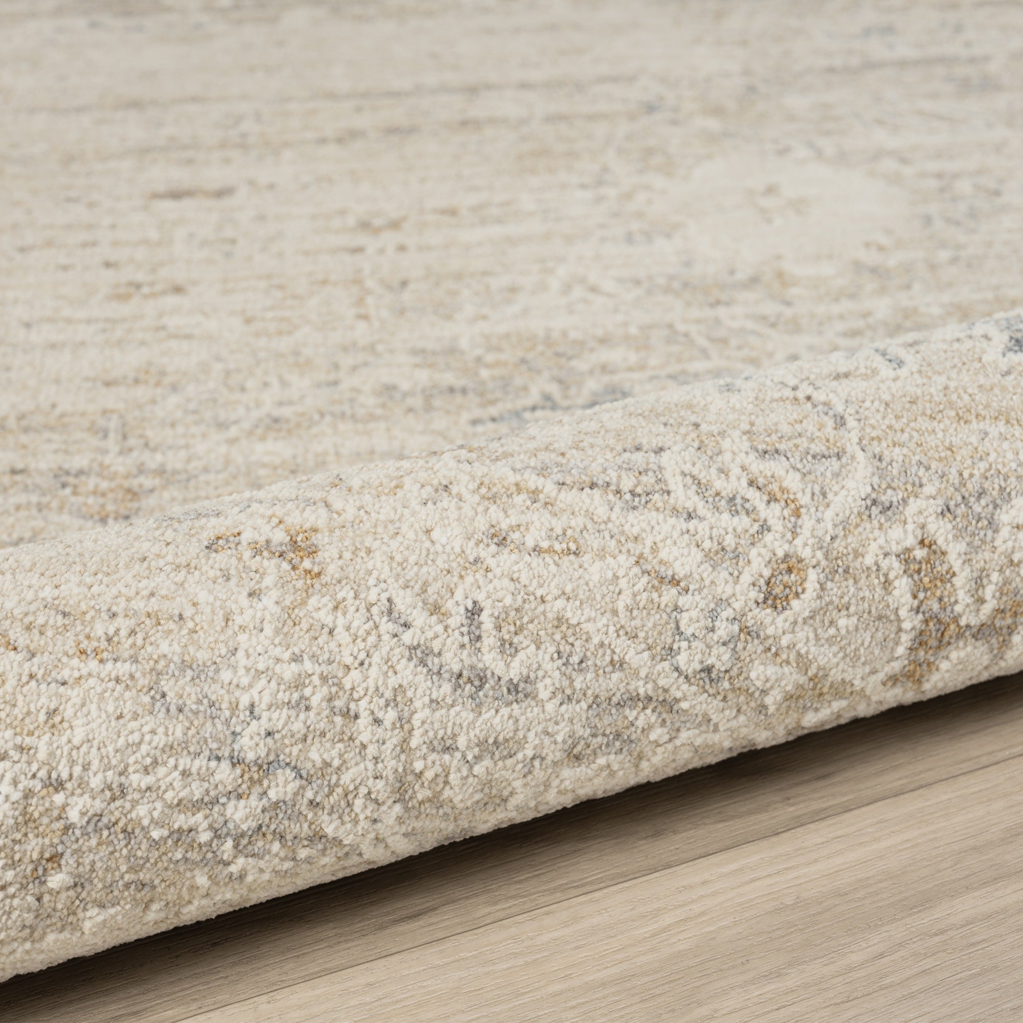 LR Home Monaco Rug — Beige / Ivory