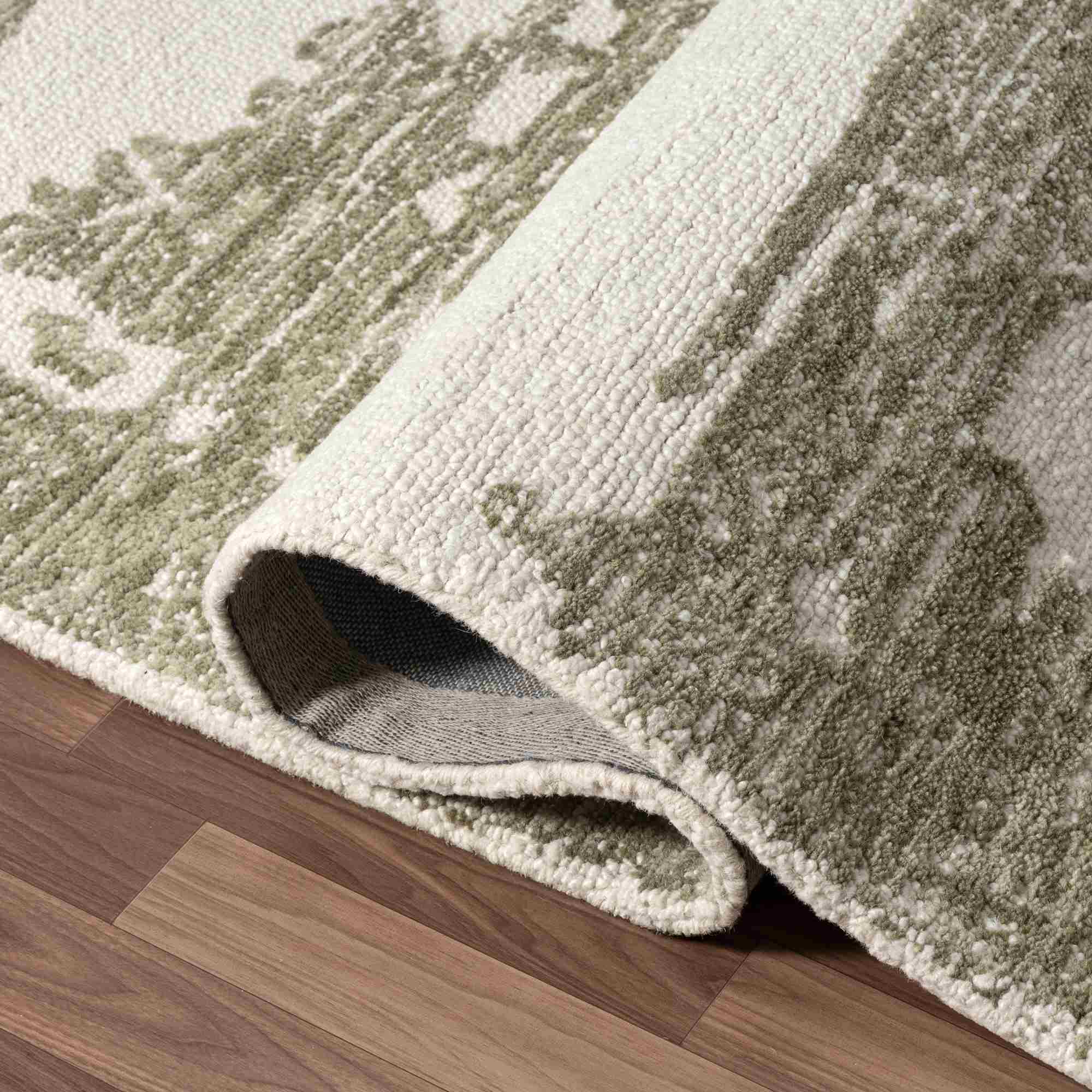 LR Home Nuvia Rug — Green / Ivory