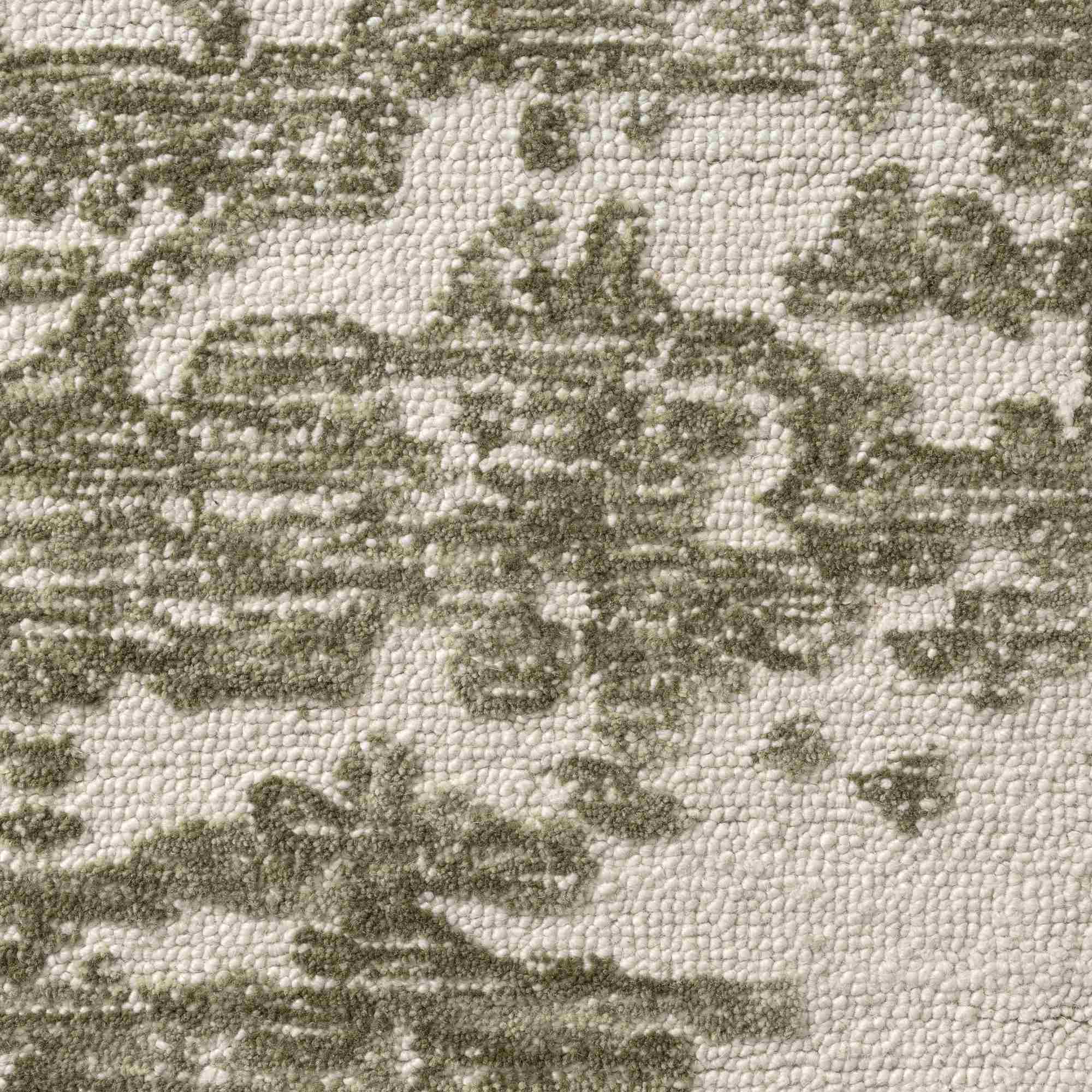 LR Home Nuvia Rug — Green / Ivory