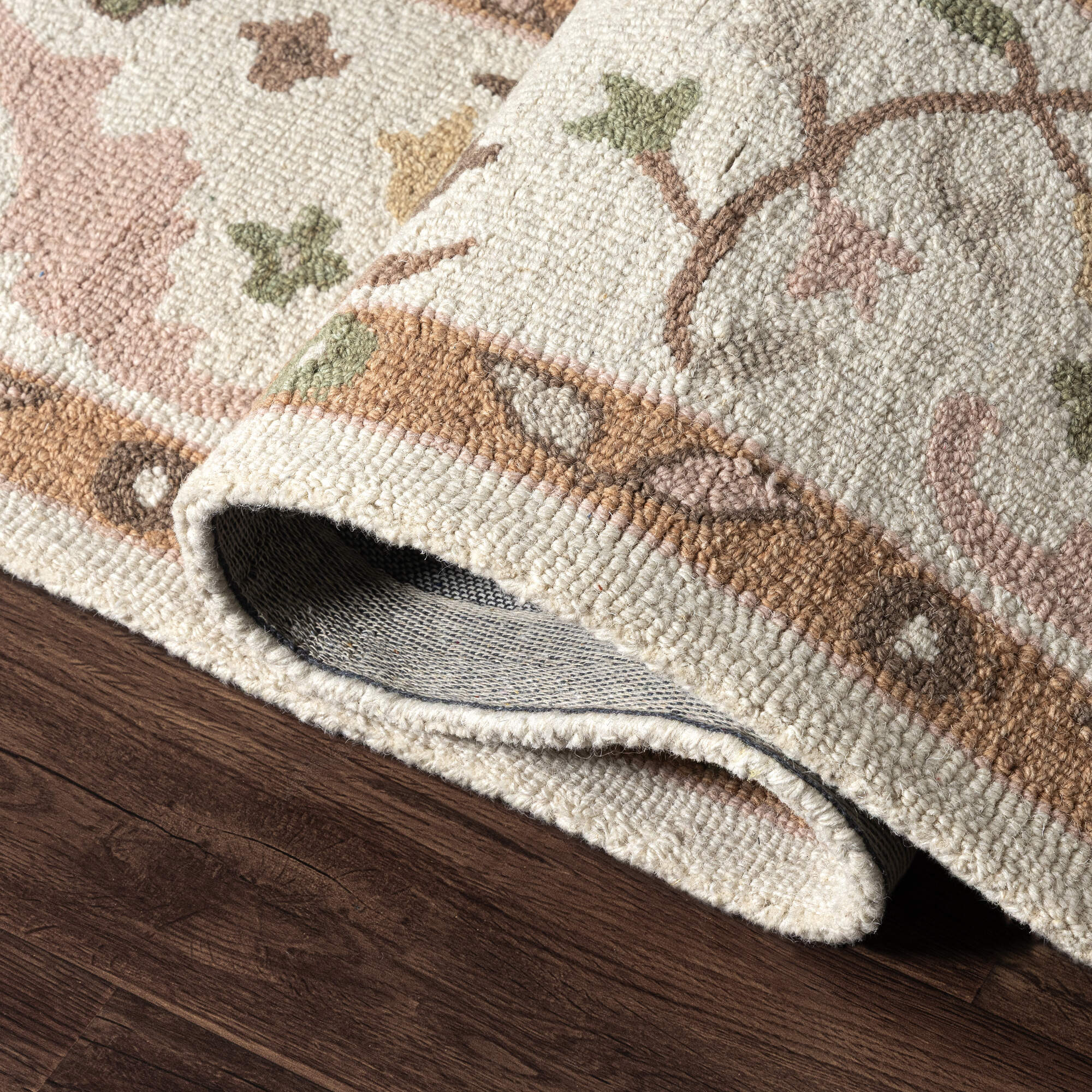 LR Home Pallor Rug — Ivory / Rust