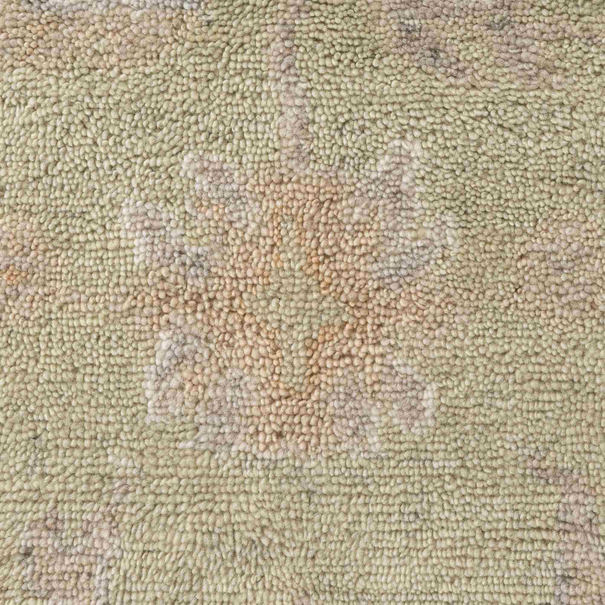 LR Home Senneh Rug — Green / Ivory