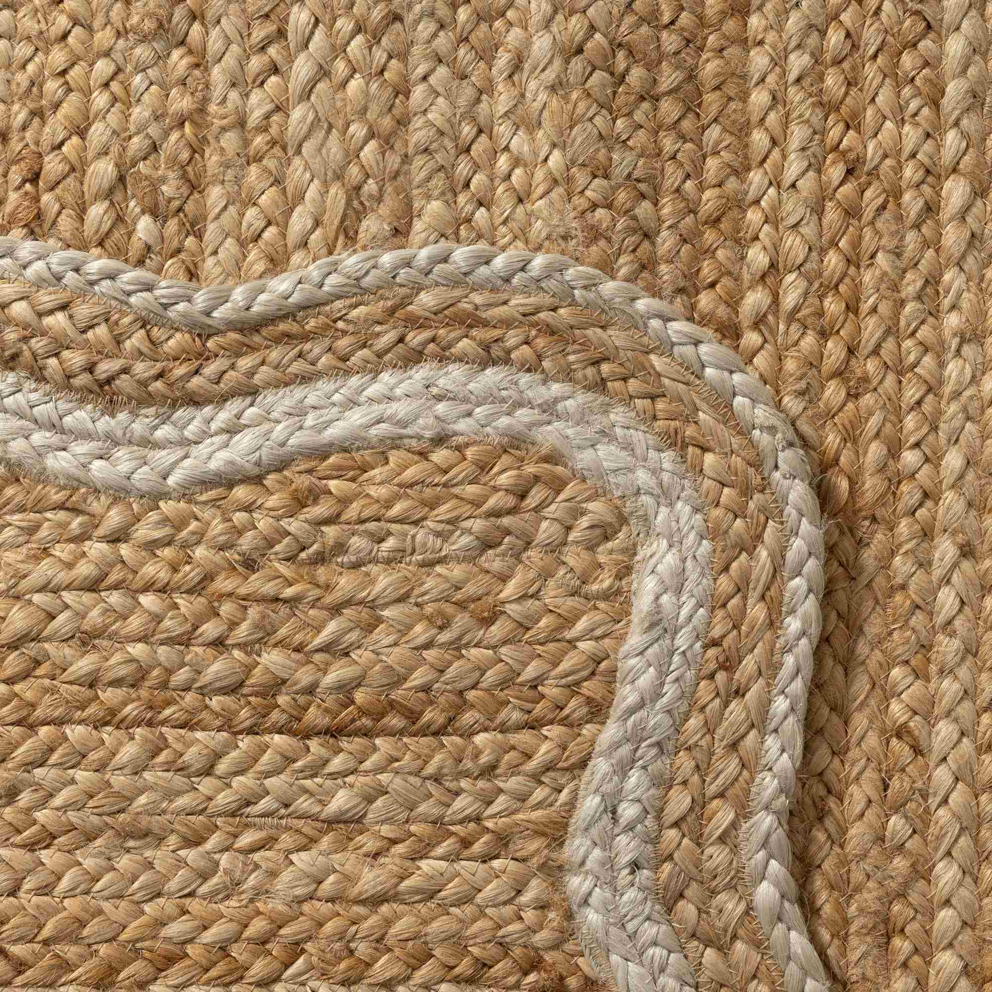 LR Home Scallop Rug — Natural / Ivory