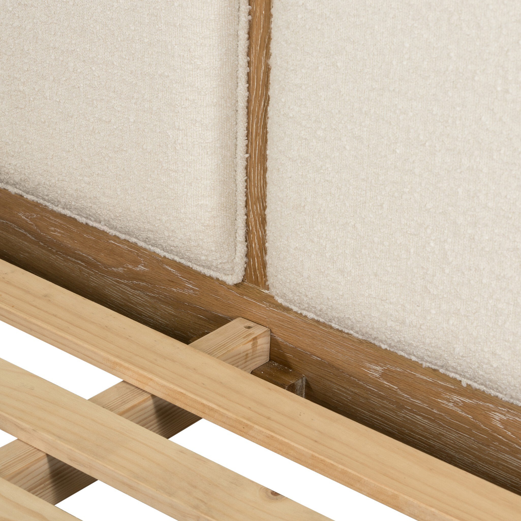 Four Hands Montana Bed — Altro Snow-Whitewashed Oak-Queen