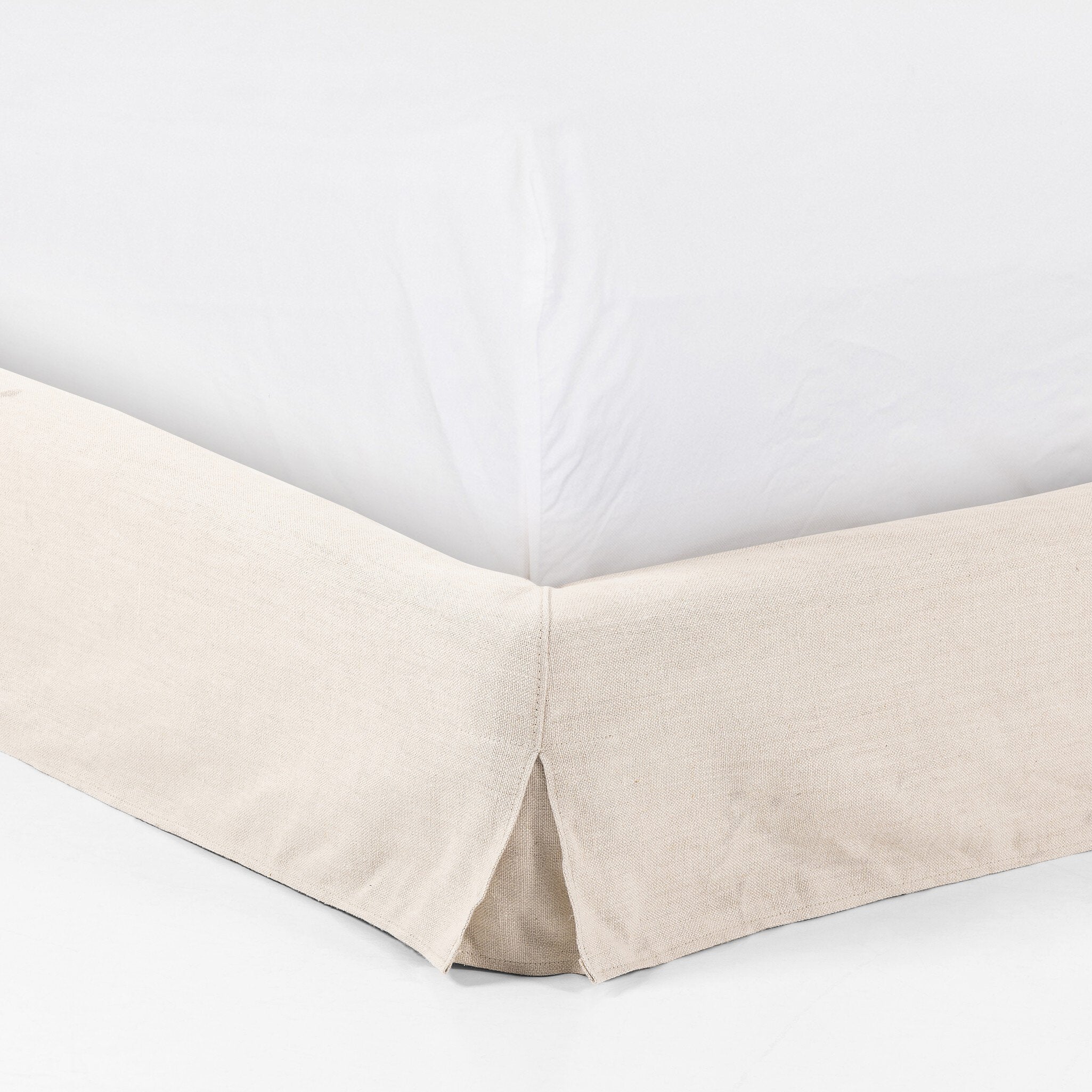 Four Hands Aidan Slipcover Bed — Brussels Natural-King