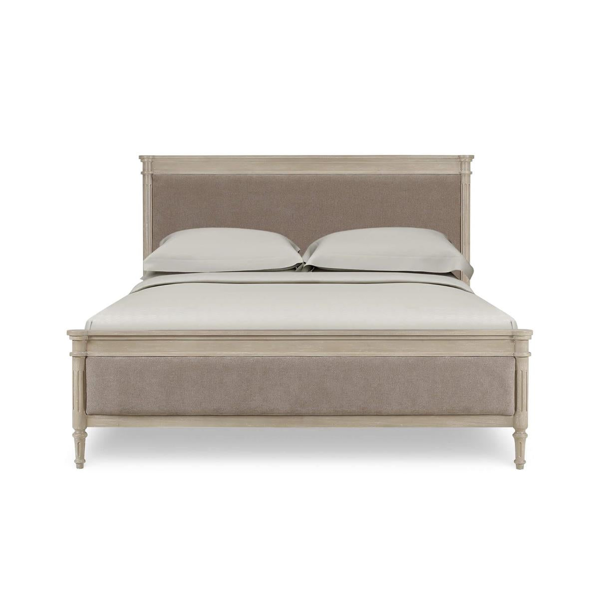 Bramble Kelly King Bed — Sandbar / Taupe Velour