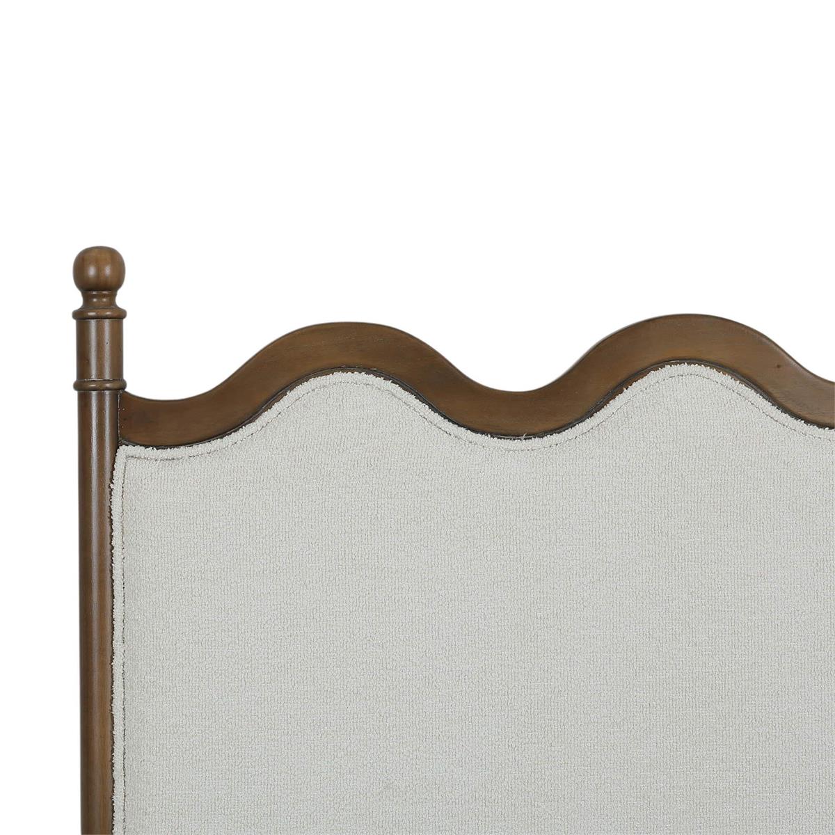 Bramble Chloe King Bed — Straw Wash / Colorado Boucle Ivory