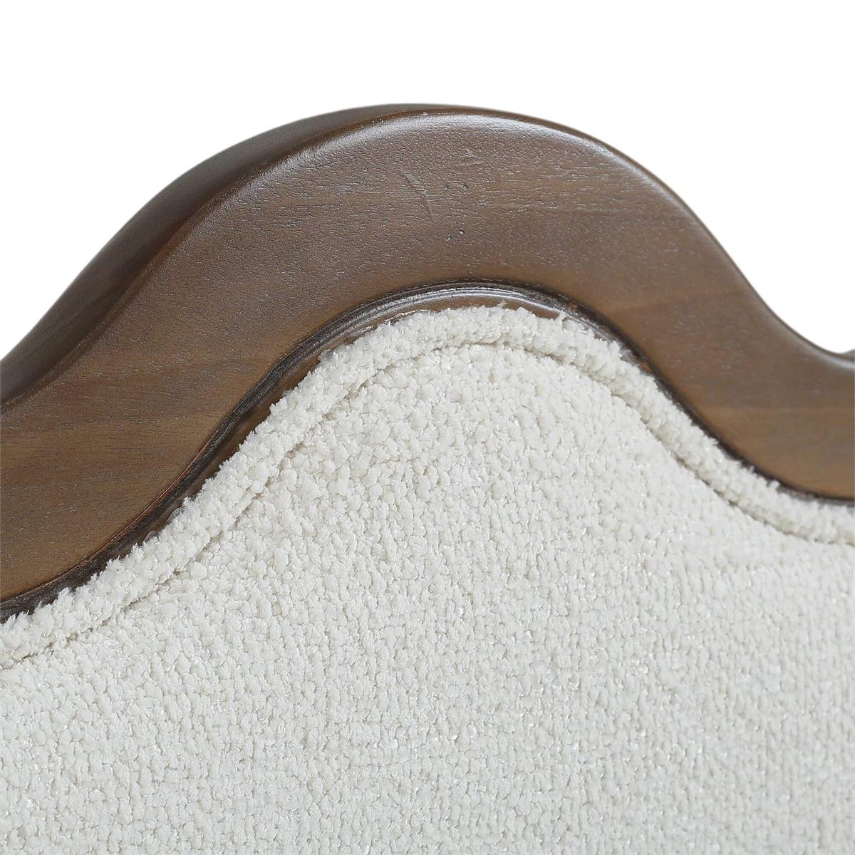 Bramble Chloe King Bed — Straw Wash / Colorado Boucle Ivory