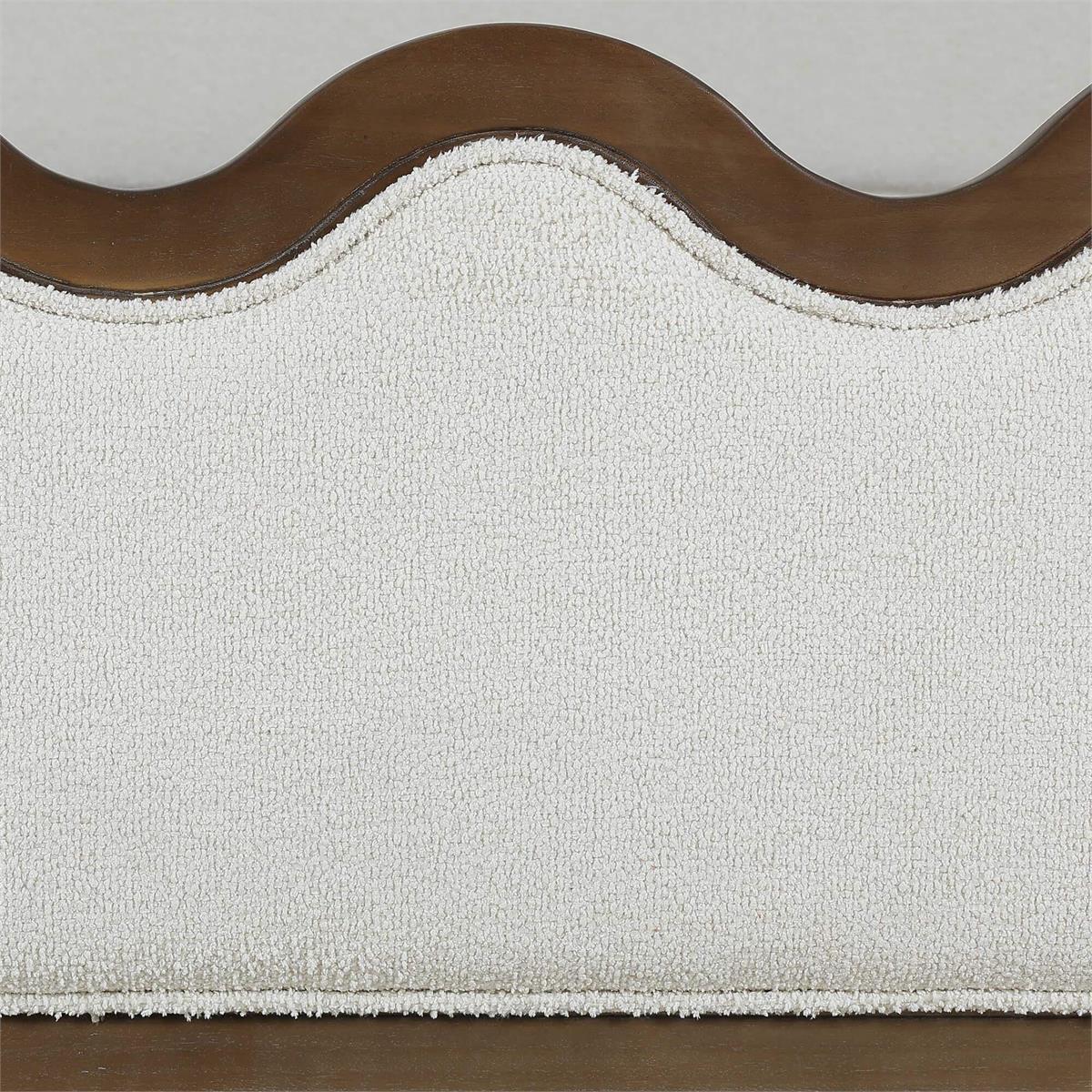 Bramble Chloe King Bed — Straw Wash / Colorado Boucle Ivory