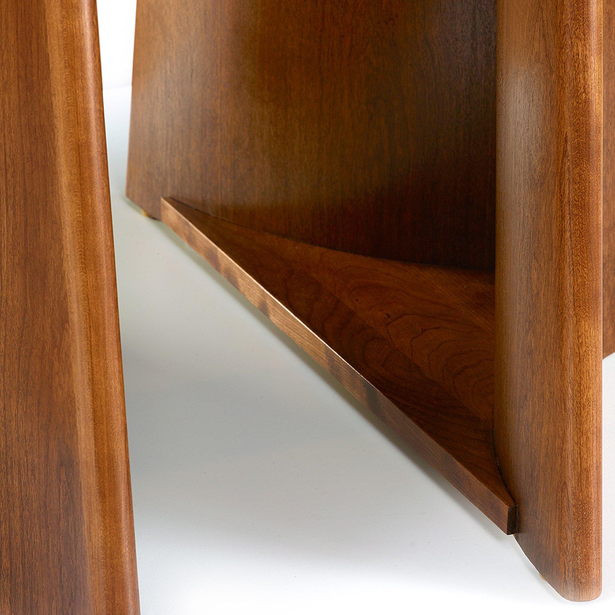 Martine Sunburst Dining Table - Stickley Furniture | Mattress
