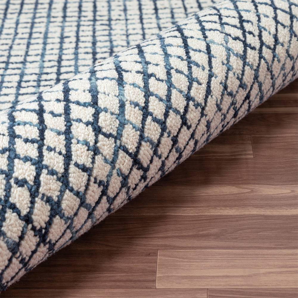 LR Home Criss Cross Rug — Navy / Ivory