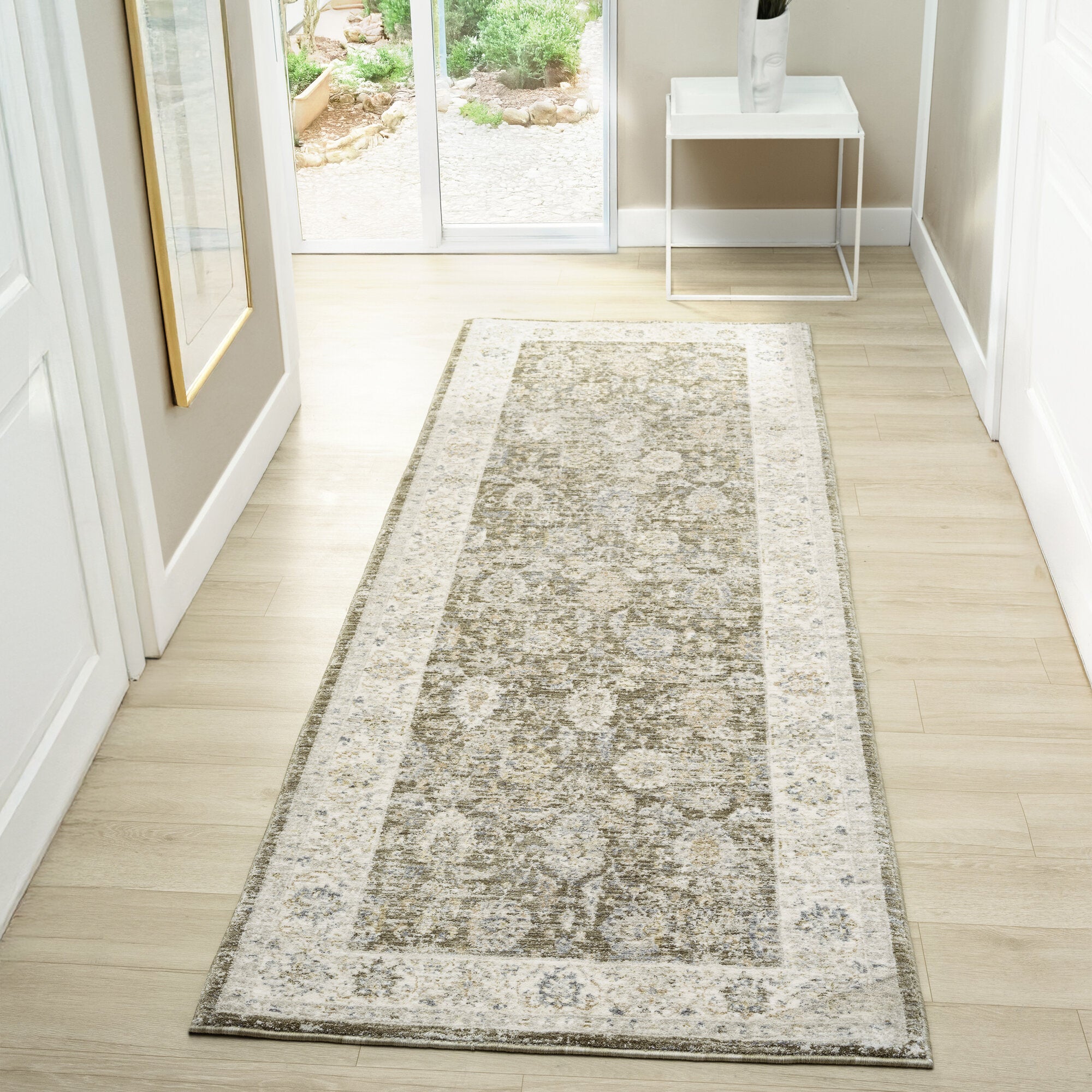 LR Home Miranda Rug — Green / Ivory
