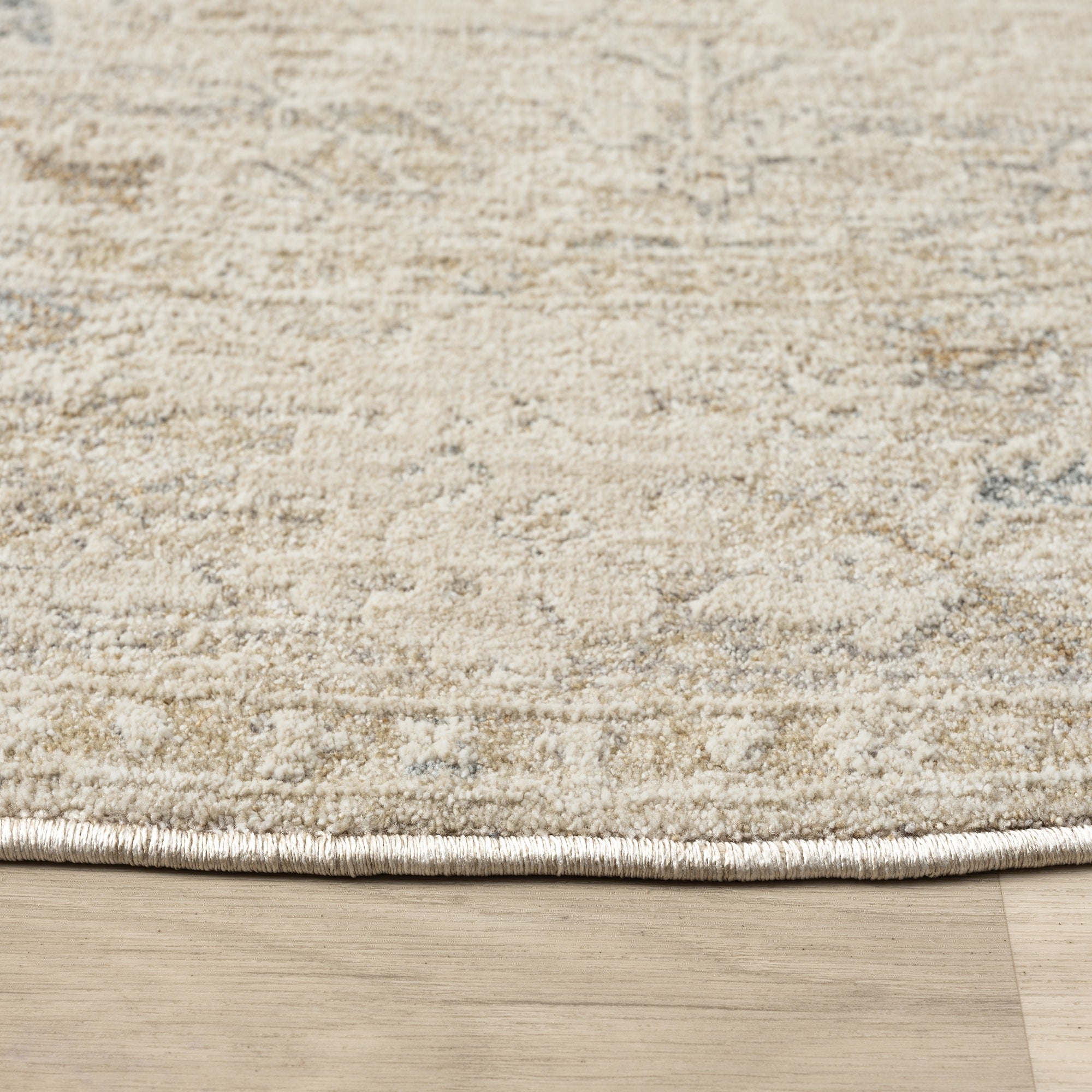 LR Home Monaco Rug — Beige / Ivory
