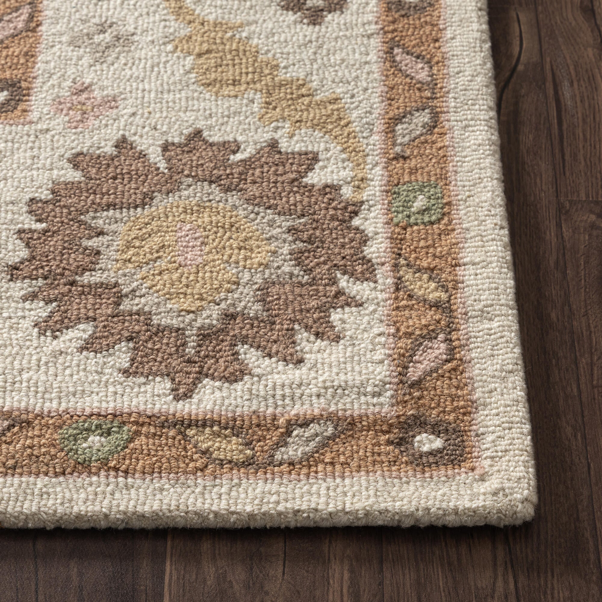 LR Home Pallor Rug — Ivory / Rust