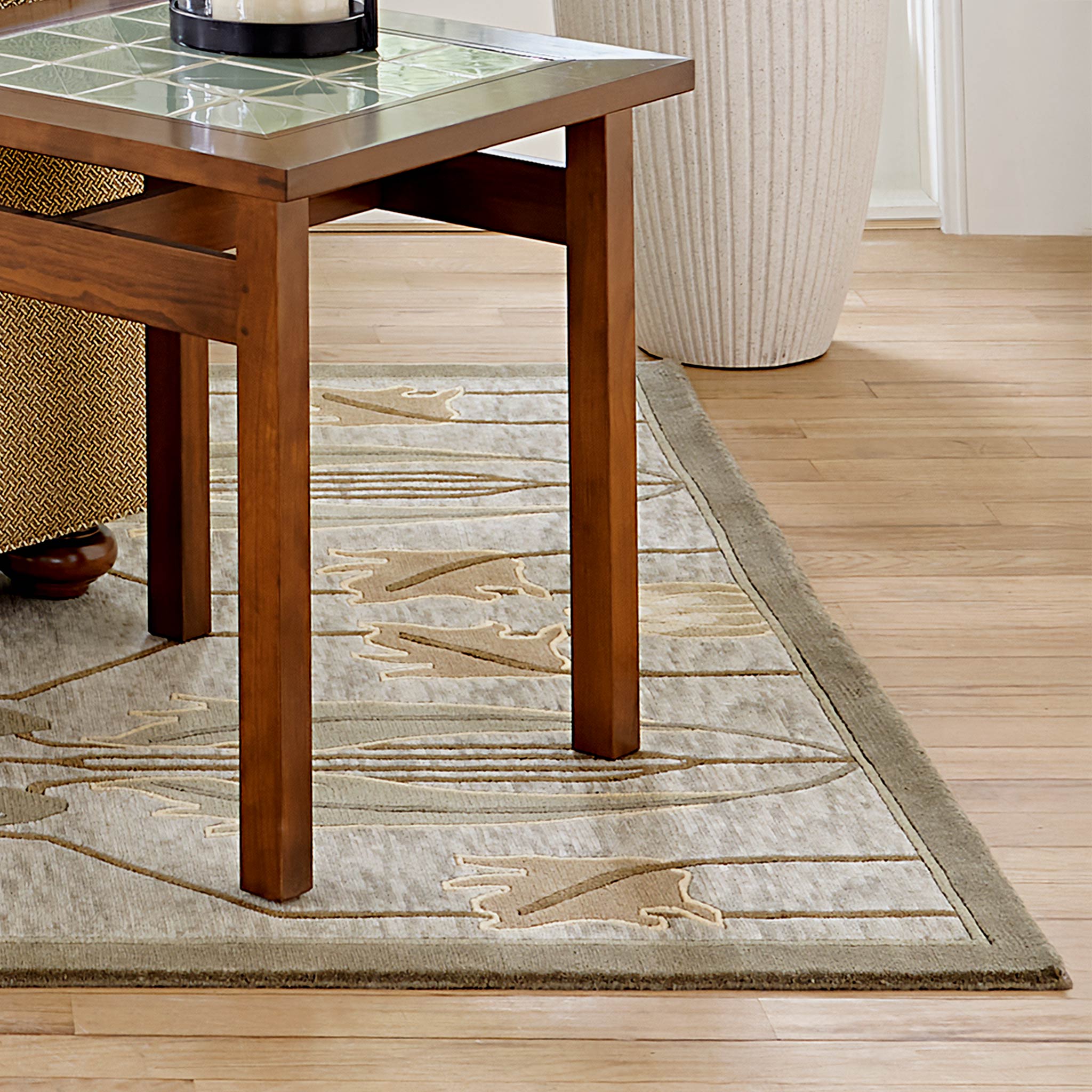 Rennie Tulip Rug - Sage - RU-1440-6X9