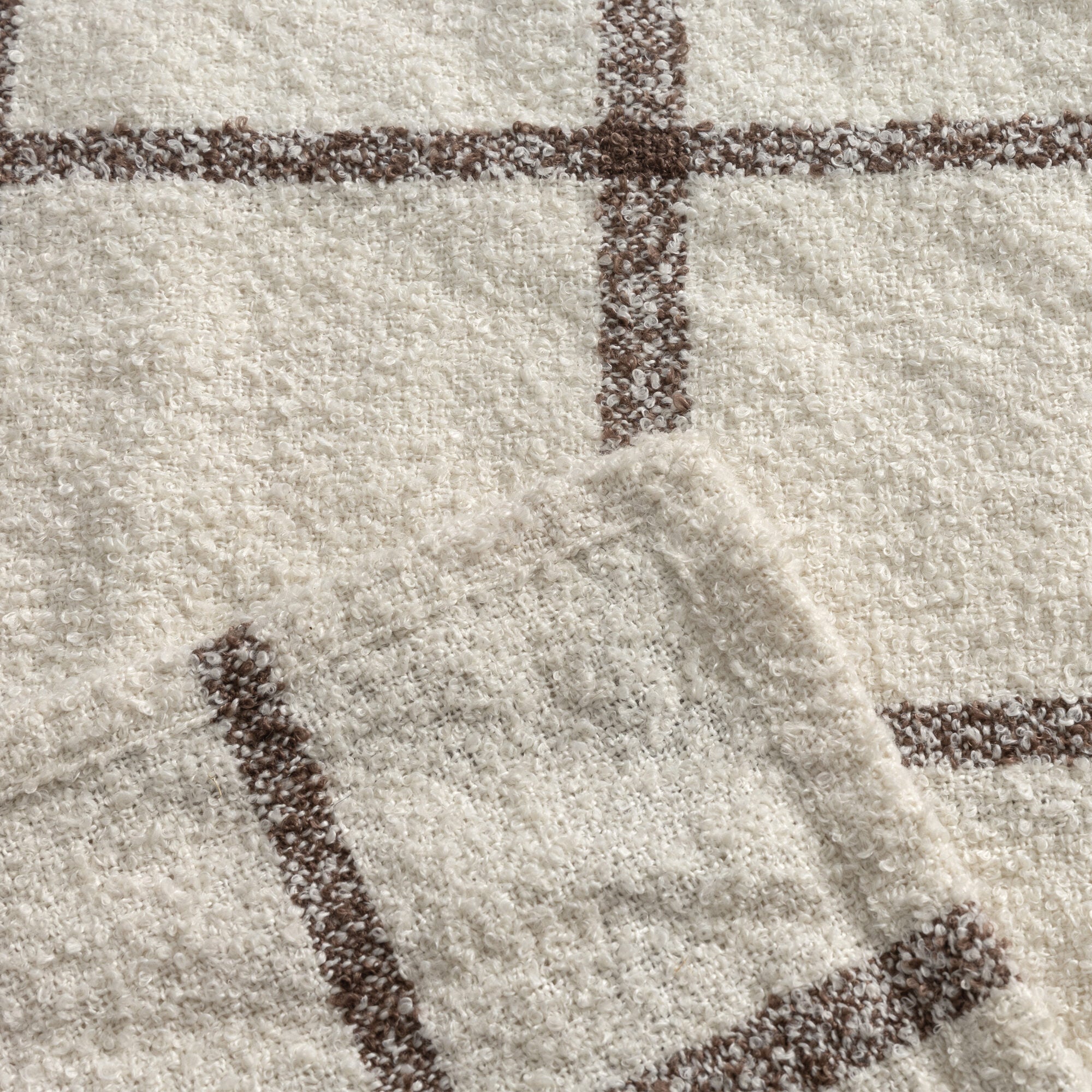 LR Home Lattice Throw — Ivory / Brown