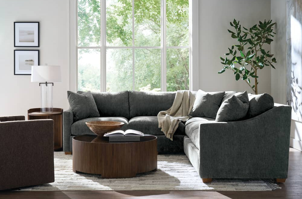 Bradford 2-Piece Sectional