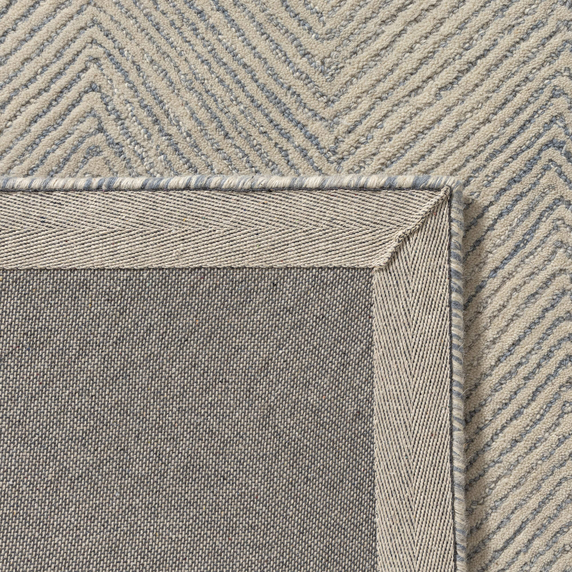 LR Home Scapes Rug — Blue / Ivory